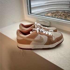 Nike Dunks - women’s